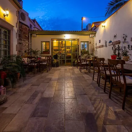Cunda Fatma Hanim Konagi Homestay