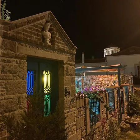 Cunda Fatma Hanim Konagi